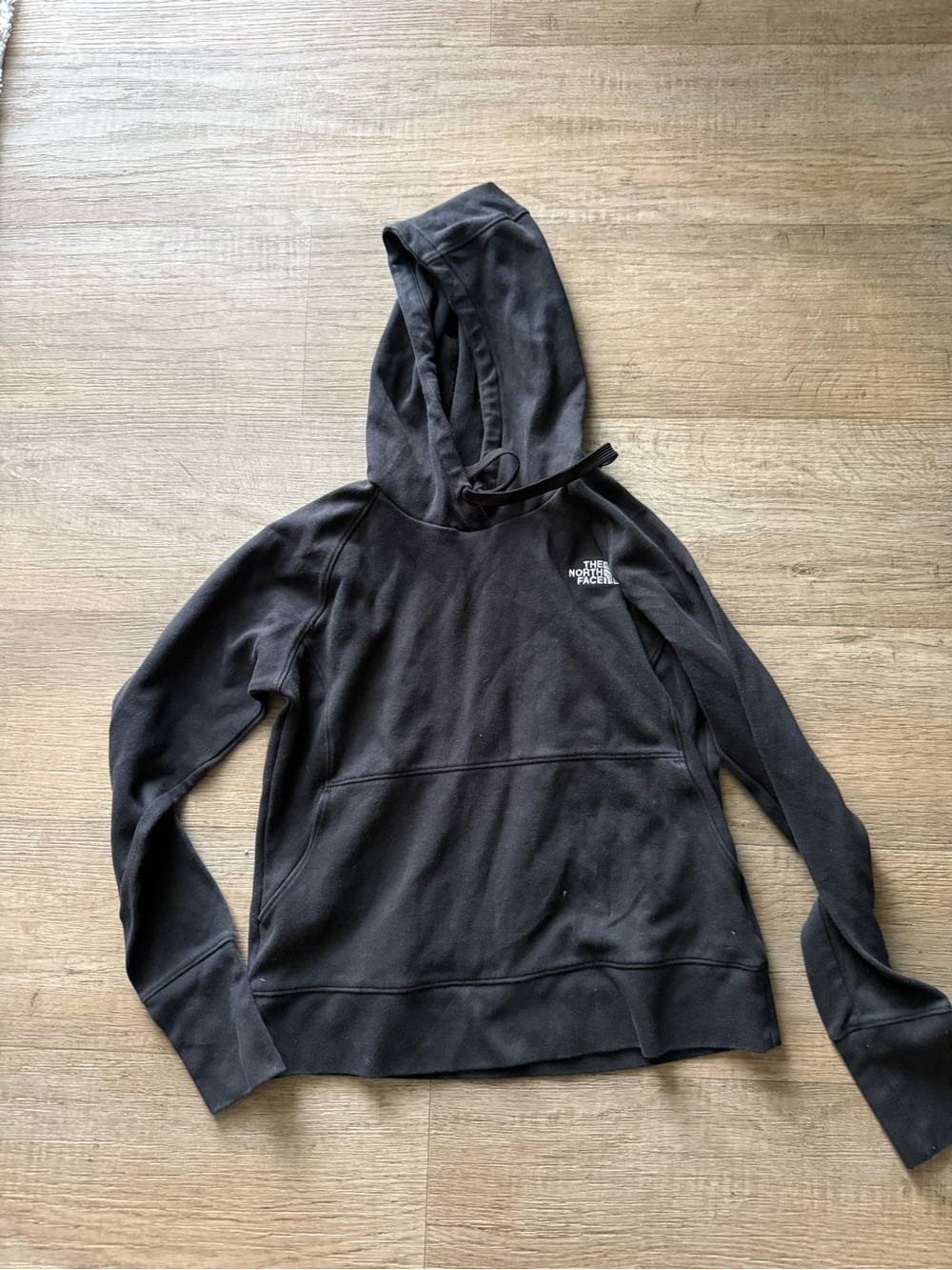 The North Face Women’s Light Weight Black Hoodie Medium